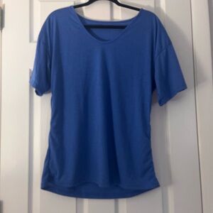 Women's Blue V-neck Short Sleeve Knit Top